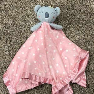 Baby snuggle blanket with animal